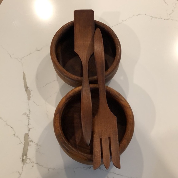 The cellar teak wooden bowls (2) and Canadian made wooden spoon fork salad tongs - Picture 1 of 8